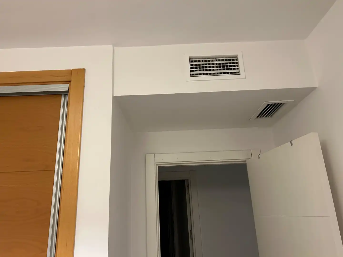 Piso de alquiler en Alhendín con Aire acondicionado, Calefacción y Jardín privado