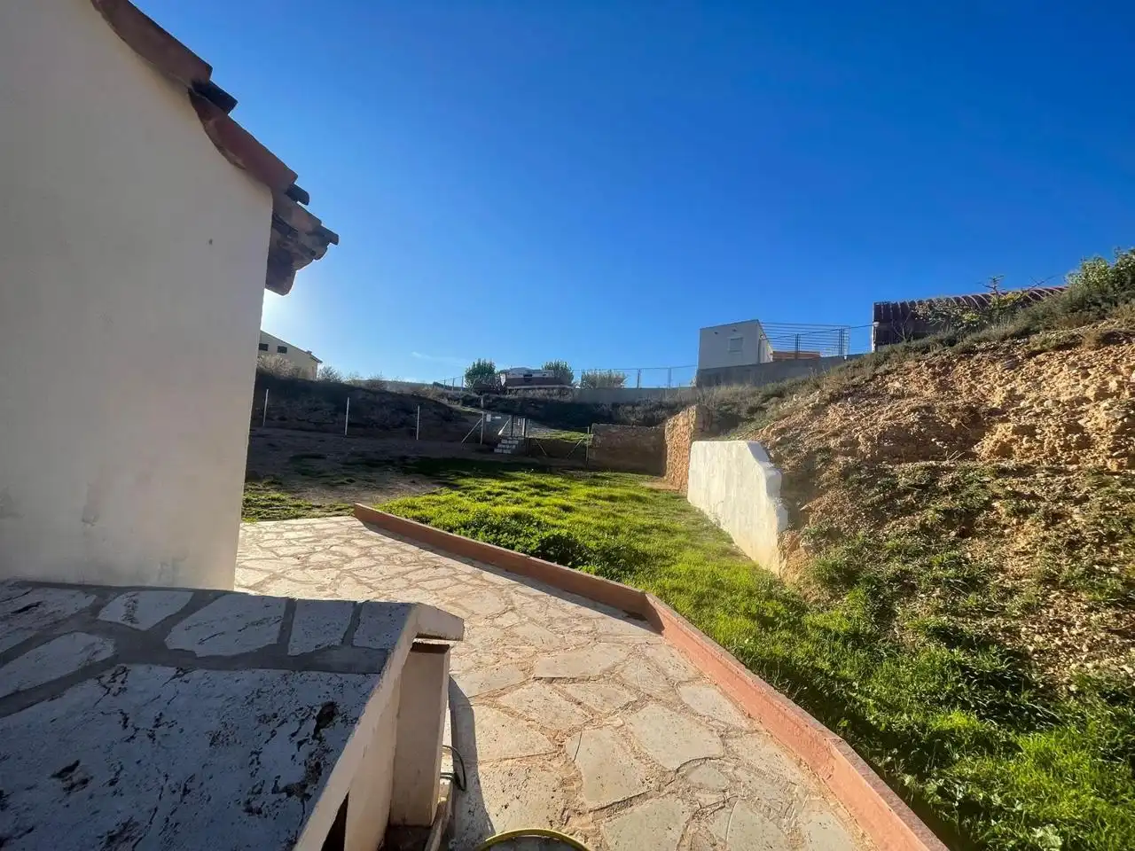 Vista exterior de Casa o chalet en venta en Villastar con Calefacción, Jardín privado y Terraza