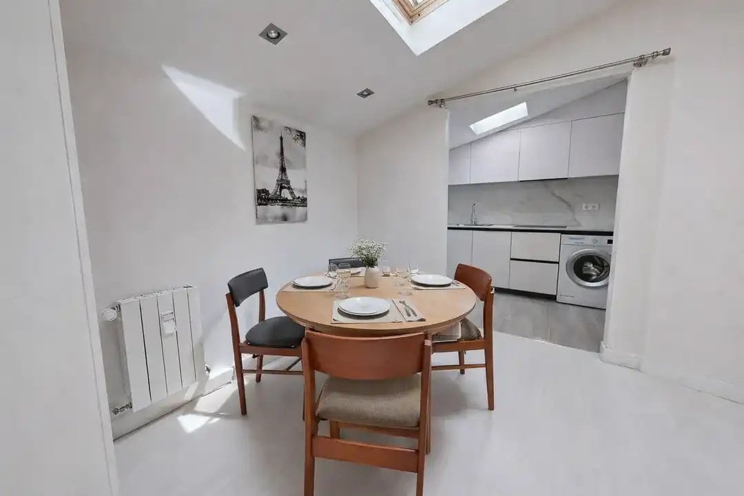 Esszimmer von Wohnung zur Miete in Madrid mit Klimaanlage, Heizung und Ofen