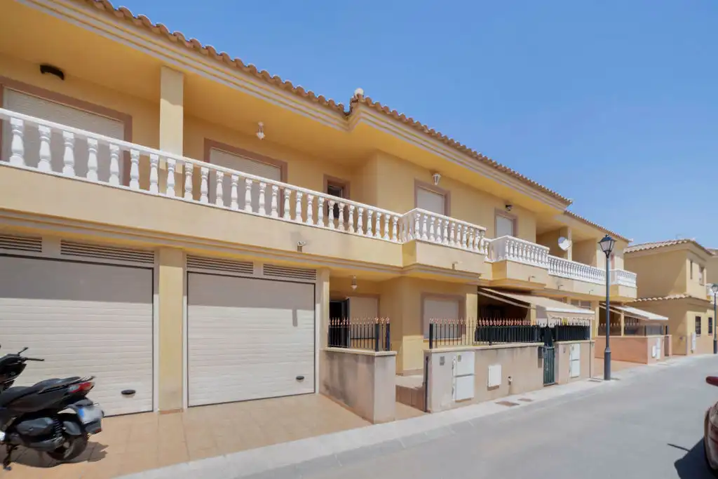 Semi-detached house for sale in C/ Cabreras - Ptda El Ragueiro de Bonanza -