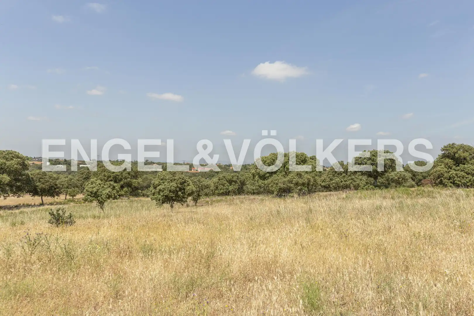 Finca rústica en venta en Villanueva de la Cañada con Calefacción