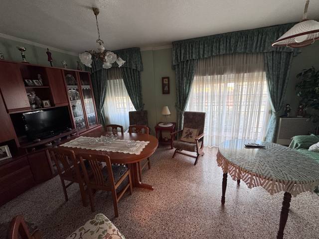 Piso en Venta en Avenida Constitución en La Morenica