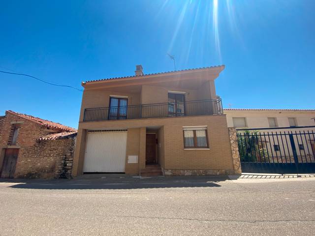 Casa-chalet en Venta en Vera de Moncayo