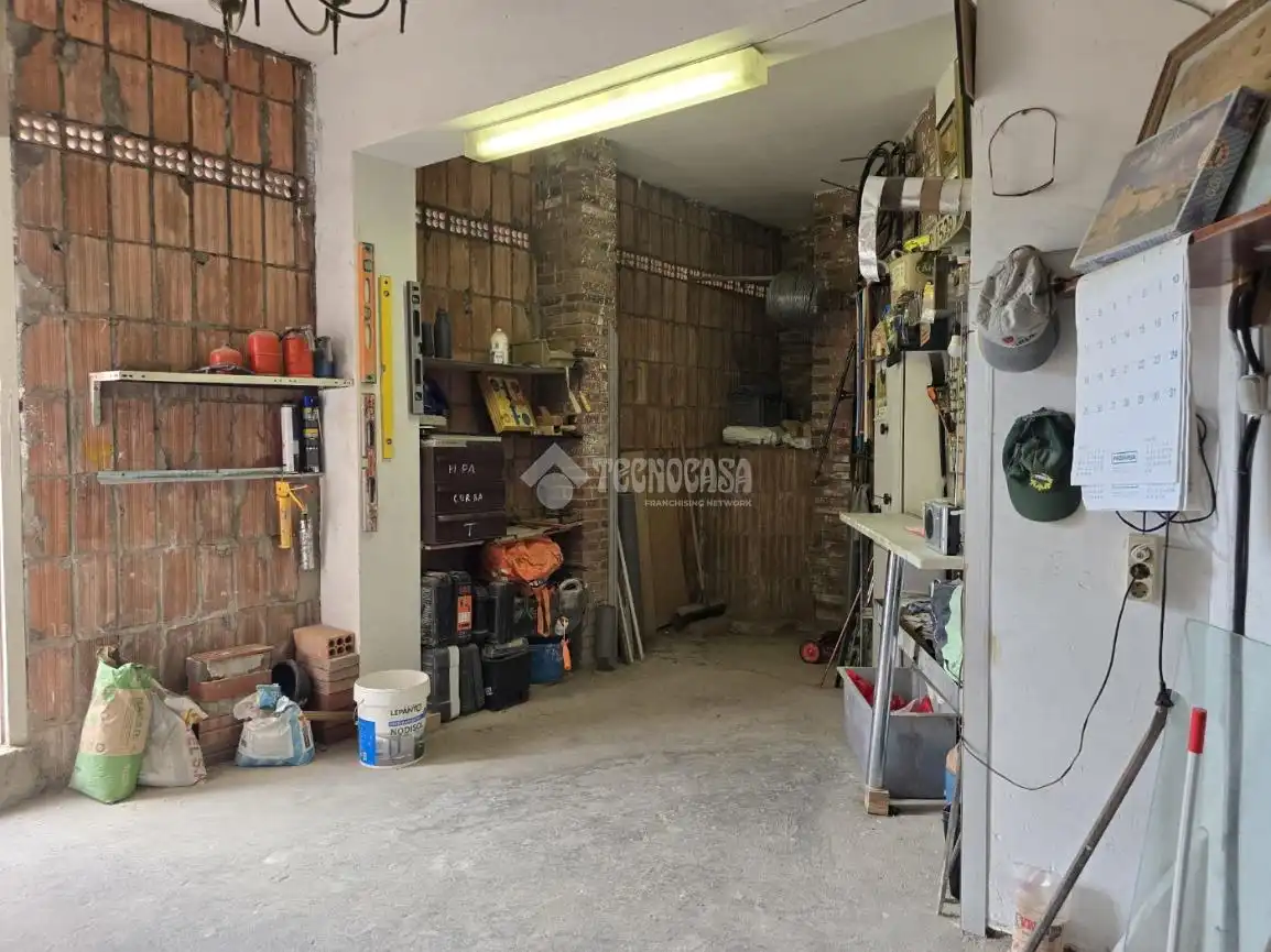 Business premises for sale in Horta - Guinardó, imagen 2