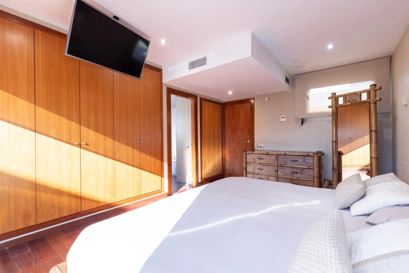 Habitación de Casa adosada en venta en Cambrils con Aire acondicionado, Calefacción y Jardín privado
