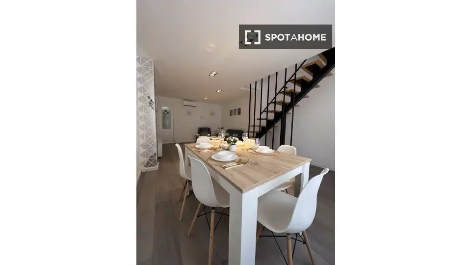 Dining room of Flat for rent in Sagunto / Sagunt  with Air Conditioner, Heating and Furnished