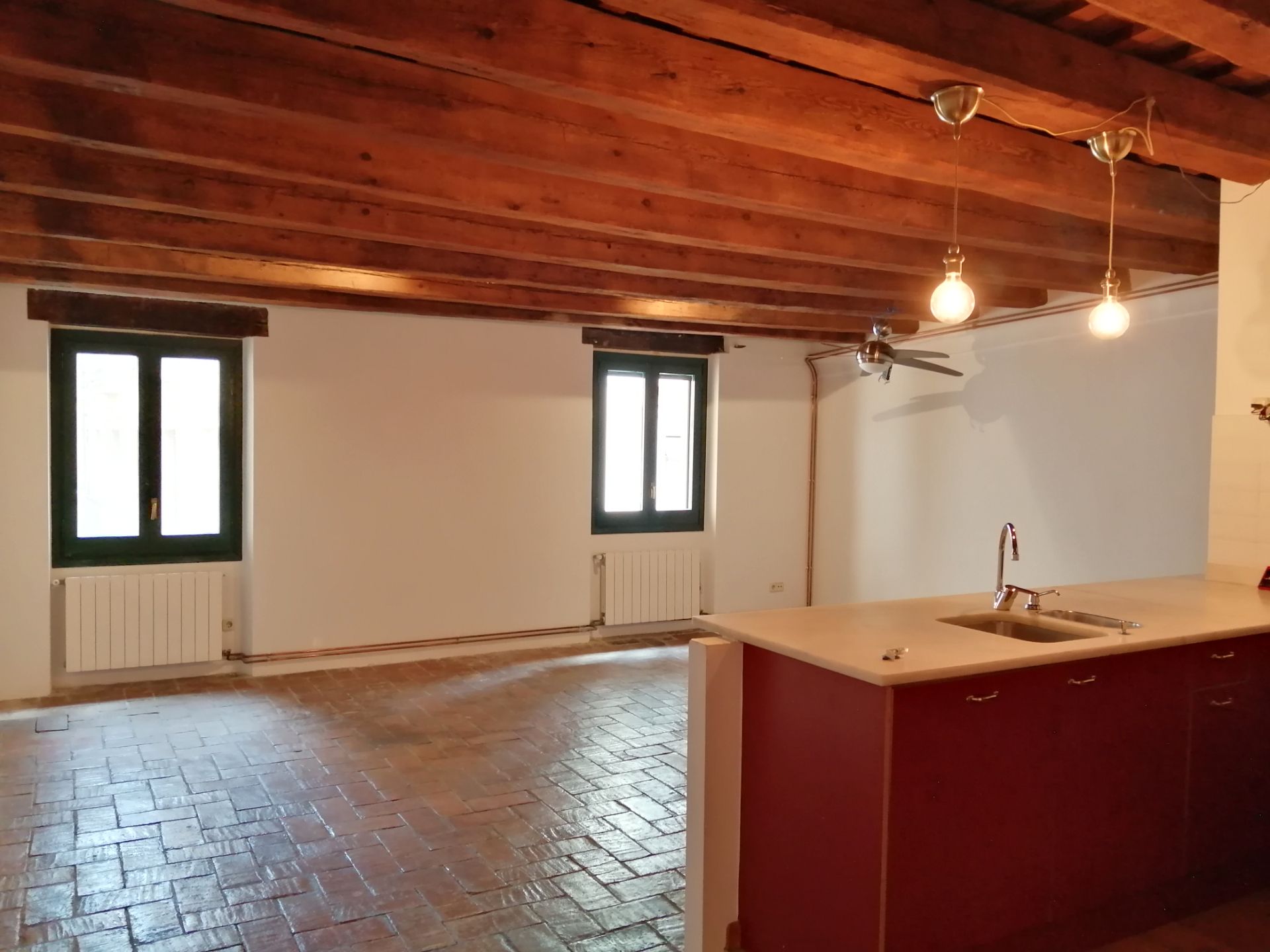 Cuina de Pis de lloguer en  Barcelona Capital amb Aire condicionat, Calefacció i Parquet
