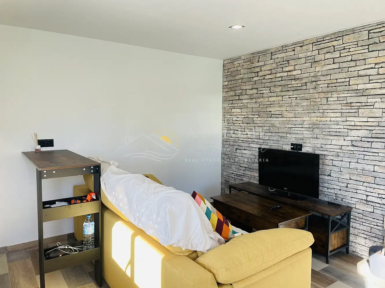 Sala de estar de Apartamento de alquiler en Nerja con Terraza y Piscina