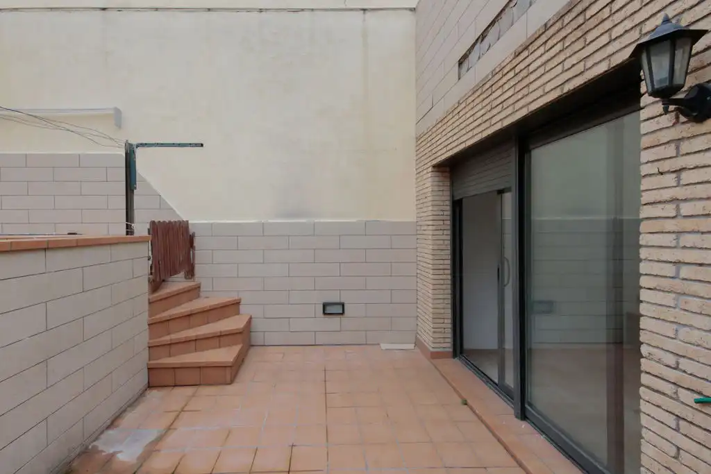 Duplexes for sale in Cr Martorell, Roc Blanc