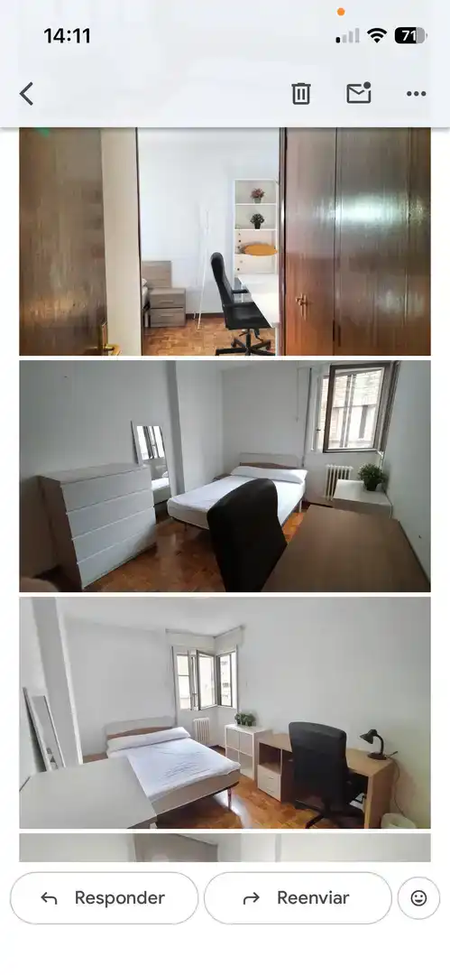 Bedroom of Flat for rent in  Pamplona / Iruña  with Balcony
