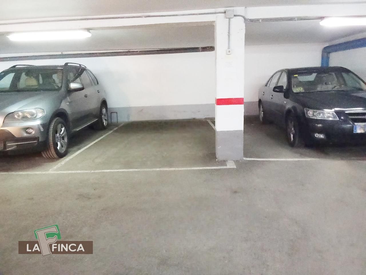 Aparcament de Garatge de lloguer en Oviedo 