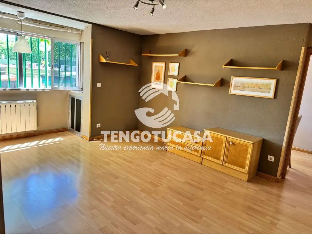 Living room of Flat for sale in Madrid  with Heating, Storage room and Oven