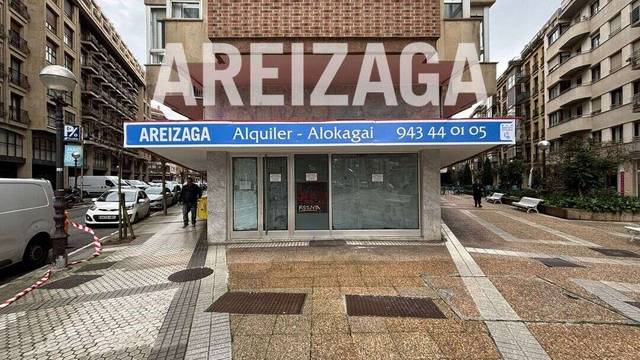 Local comercial en Alquiler en Bermingham Kalea, 24 en Gros