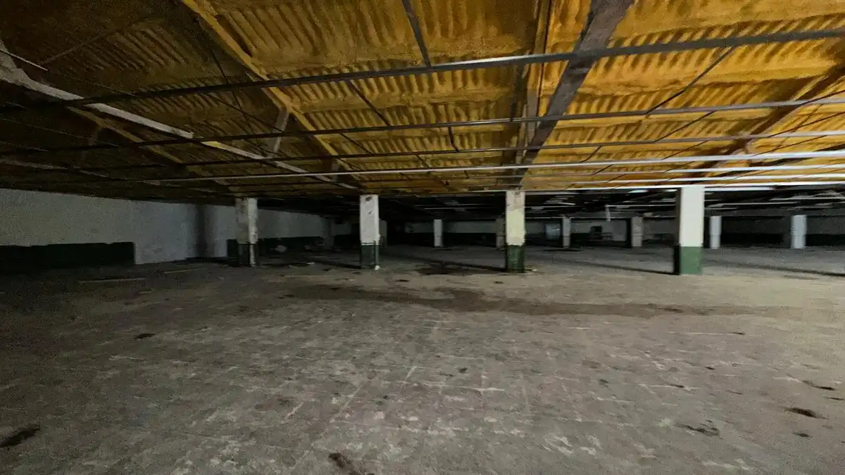 Fabrikhallen zum Verkauf in L'Estany