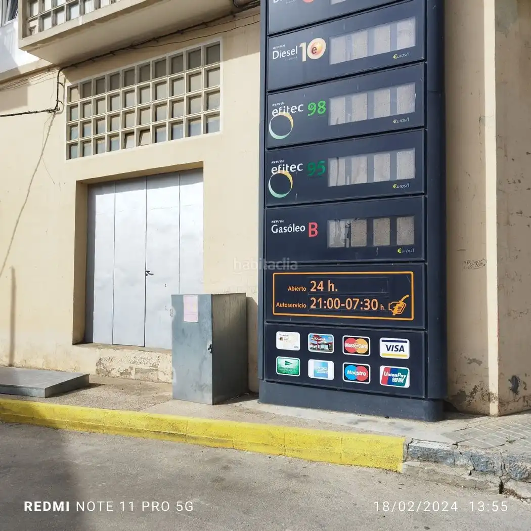 Local comercial en venda a Avenida Flumen 1, imagen 4