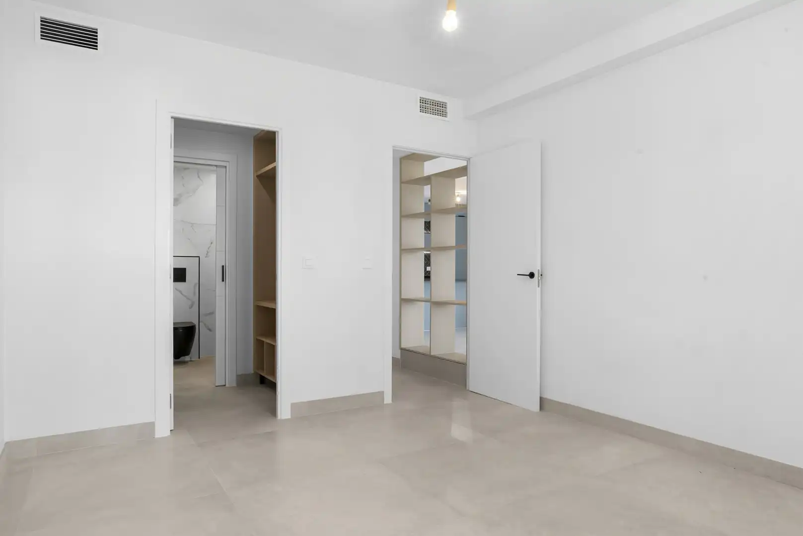 Home with pool for sale in Nueva Andalucía, imagen 18