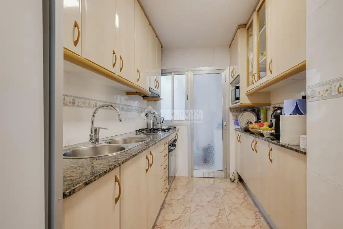 Wohnung mit Terrasse zum Verkauf in Salut - Lloreda, imagen 10