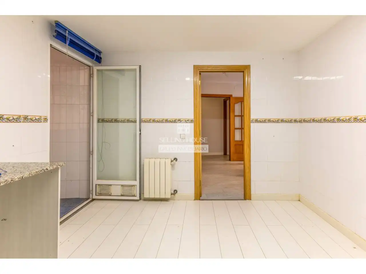 Flat for sale in Valencia  with Heating, Parquet flooring and Balcony