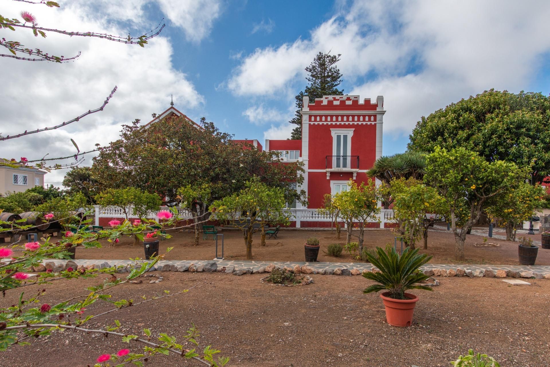 Exterior view of House or chalet for sale in Santa Brígida  with Air Conditioner, Private garden and Terrace