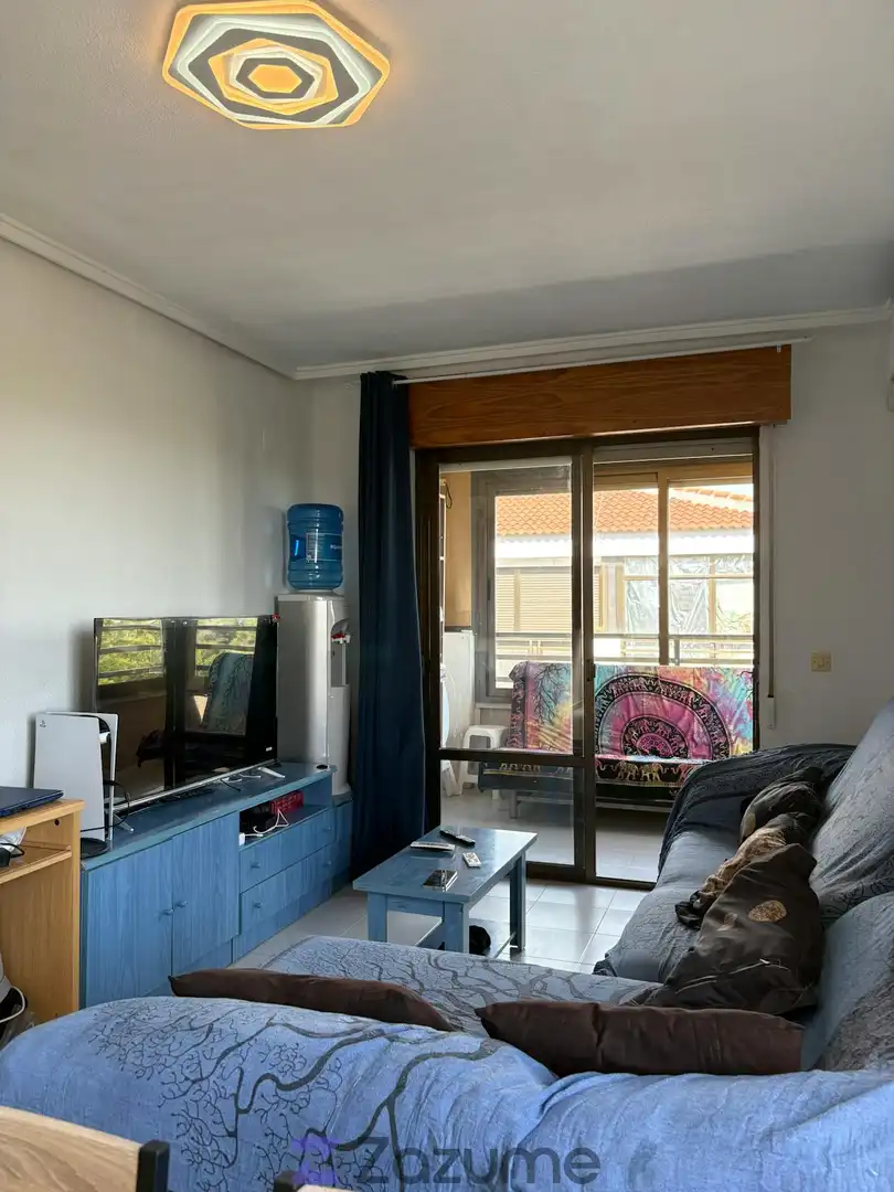 Living room of Study for rent in Torrevieja  with Air Conditioner, Terrace and Furnished