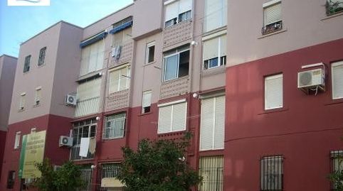 Foto 3 de Piso en venta en Calle Arca de la Alianza, La Oliva, Sevilla Capital