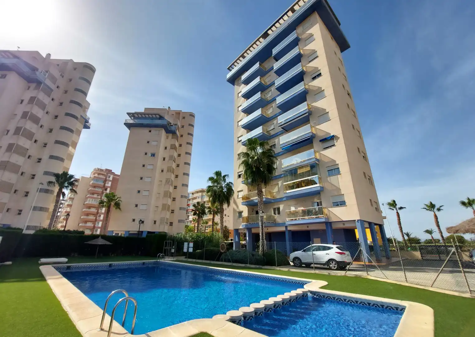 Apartment with pool to rent in Avenida del Puerto