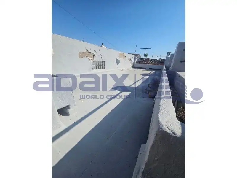 Vista exterior de Casa o xalet en venda en Puertollano amb Terrassa i Traster