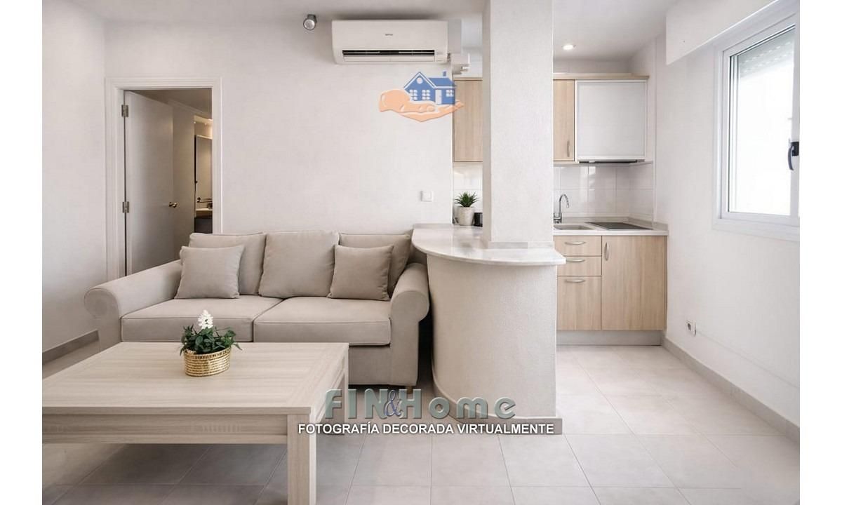 Living room of Attic for sale in  Sevilla Capital  with Air Conditioner and Furnished