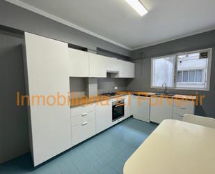 Kitchen of Flat to rent in Torrent
