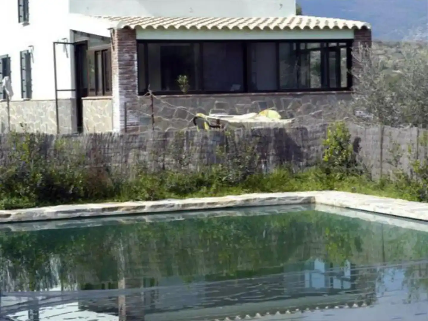 Piscina de Pis en venda en El Burgo amb Jardí privat, Parquet i Traster