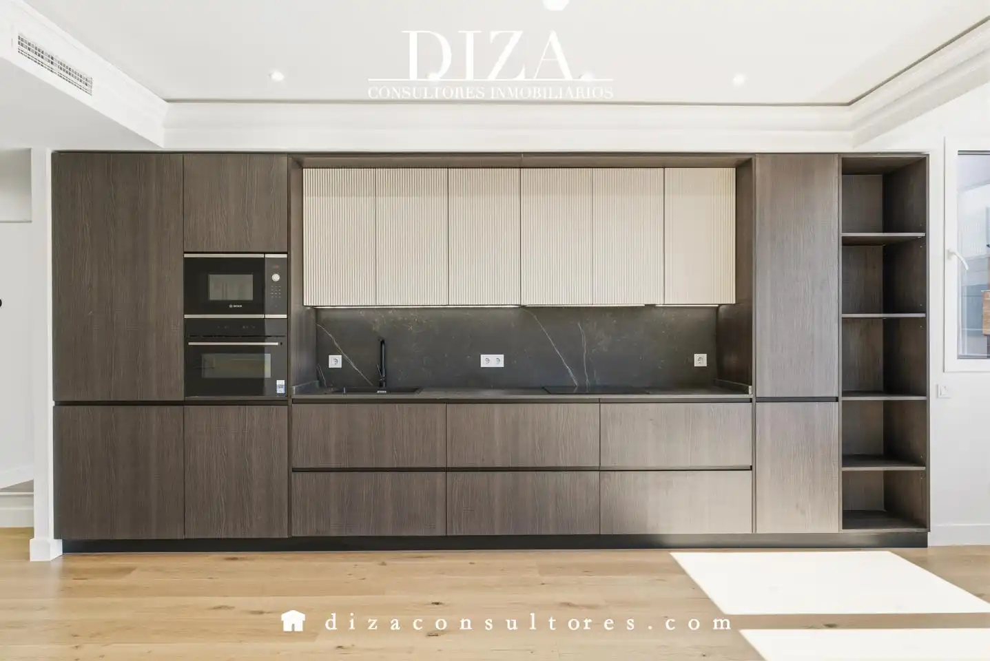 Piso con ascensor en venta en Calle de Máiquez, imagen 3