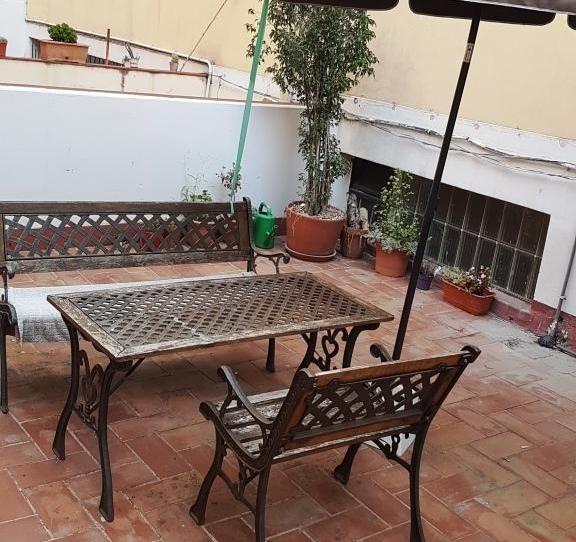 Foto 1 de Estudi en venda a  Marquesa Caldes Montbui, El Guinardó, Barcelona