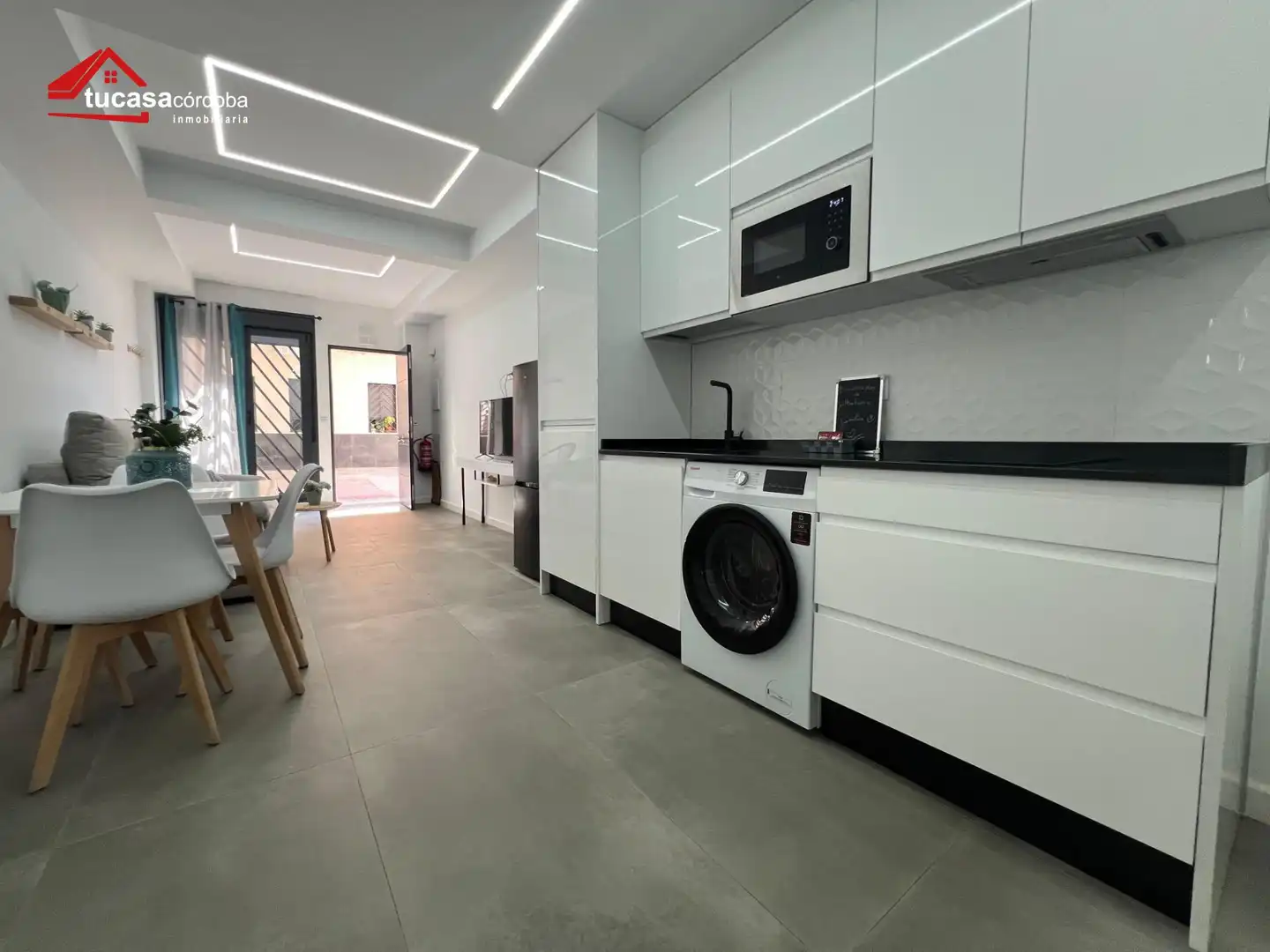Cocina de Apartamento en venta en Córdoba con Aire acondicionado