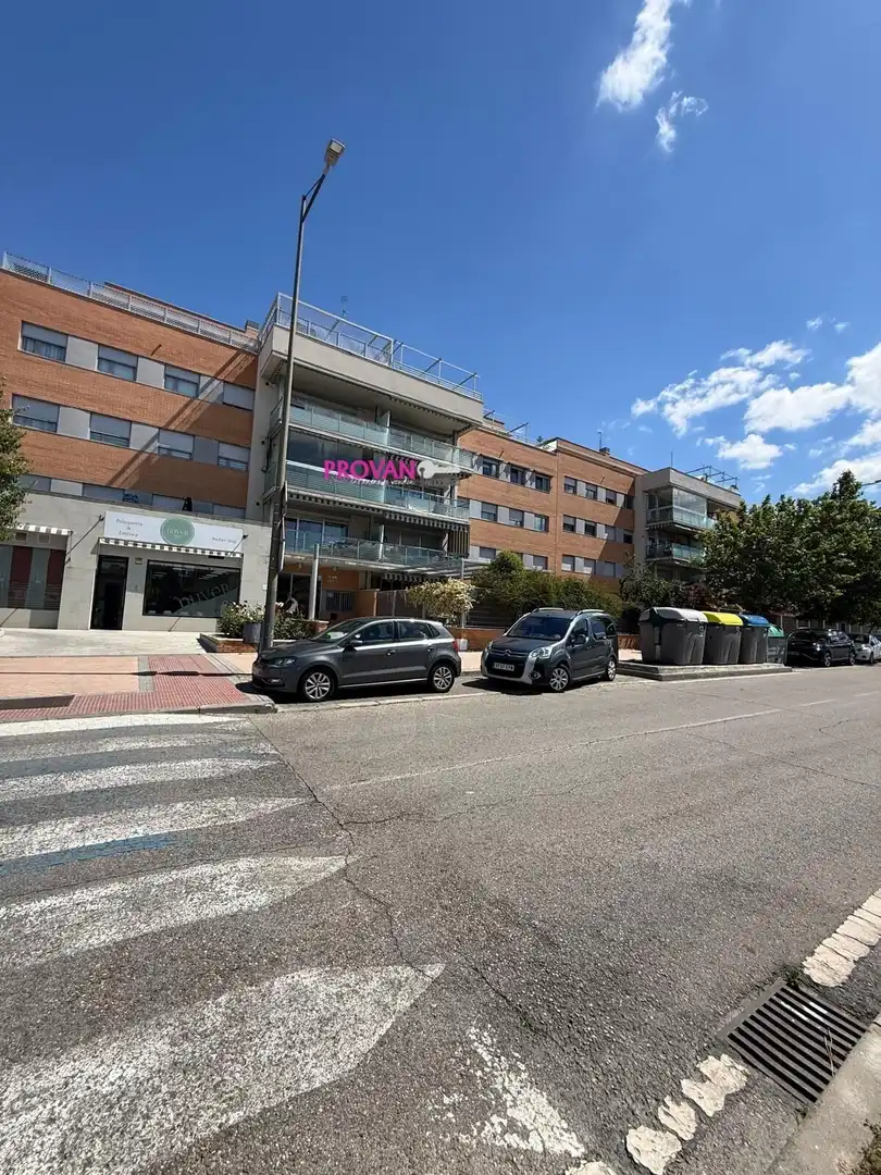 Piso en venta en Parla Este