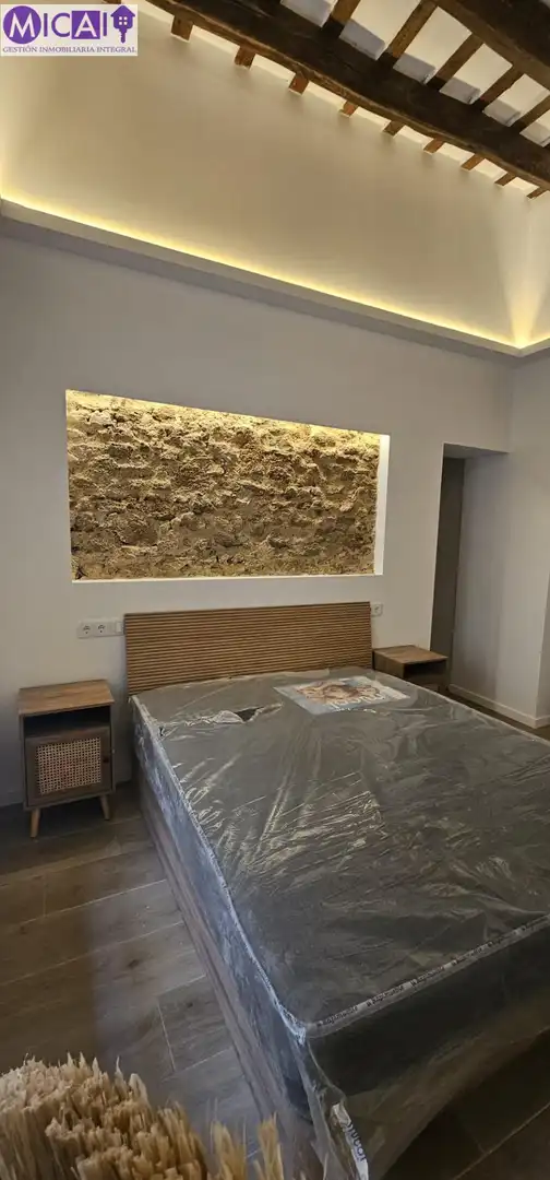 Dormitori de Planta baixa en venda en Cádiz amb Moblat