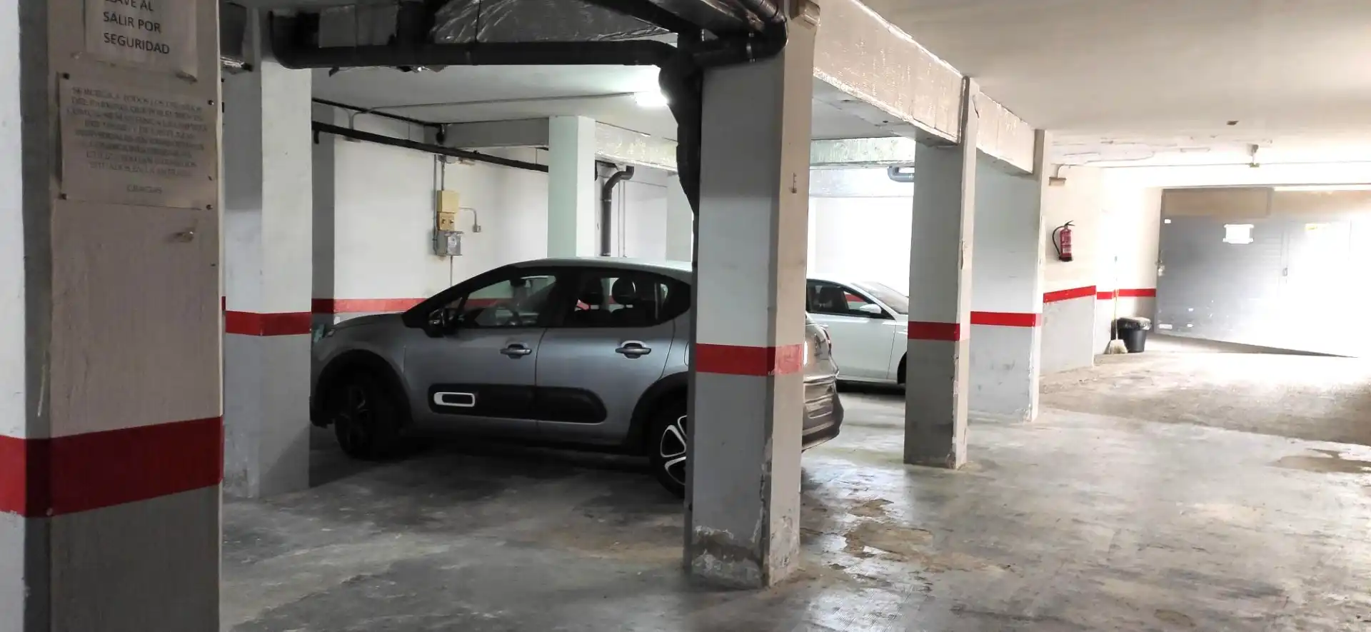Parking de Local de alquiler en Badalona