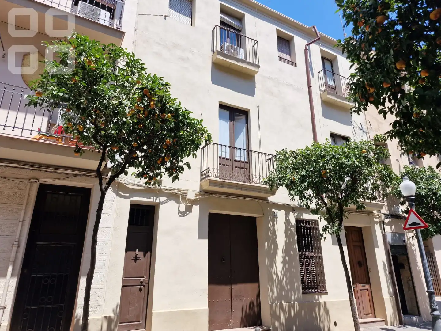 Vista exterior de Estudi de lloguer en Barcelona amb Parquet i Balcó