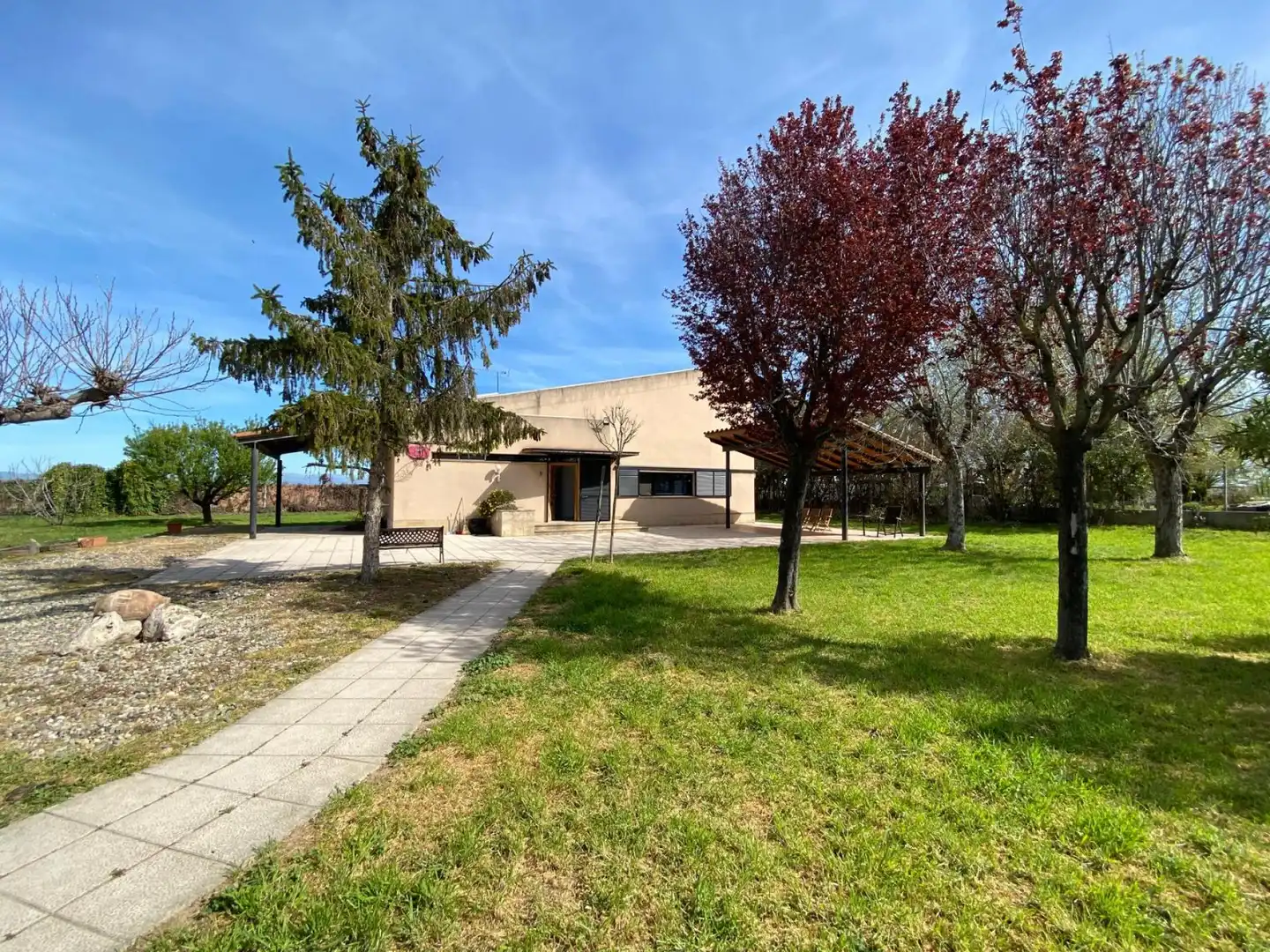Vista exterior de Casa o chalet en venta en Bell-lloc d'Urgell con Calefacción, Jardín privado y Terraza