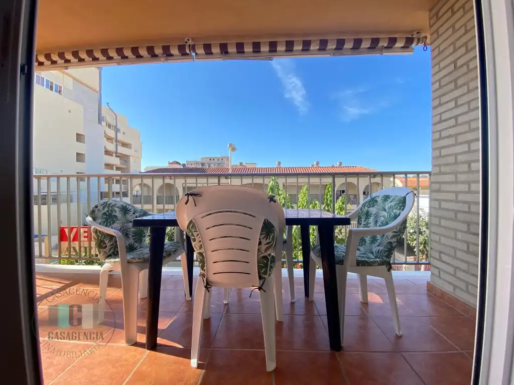 Flat for sale in Calle Navarra, Playa Morro de Gos