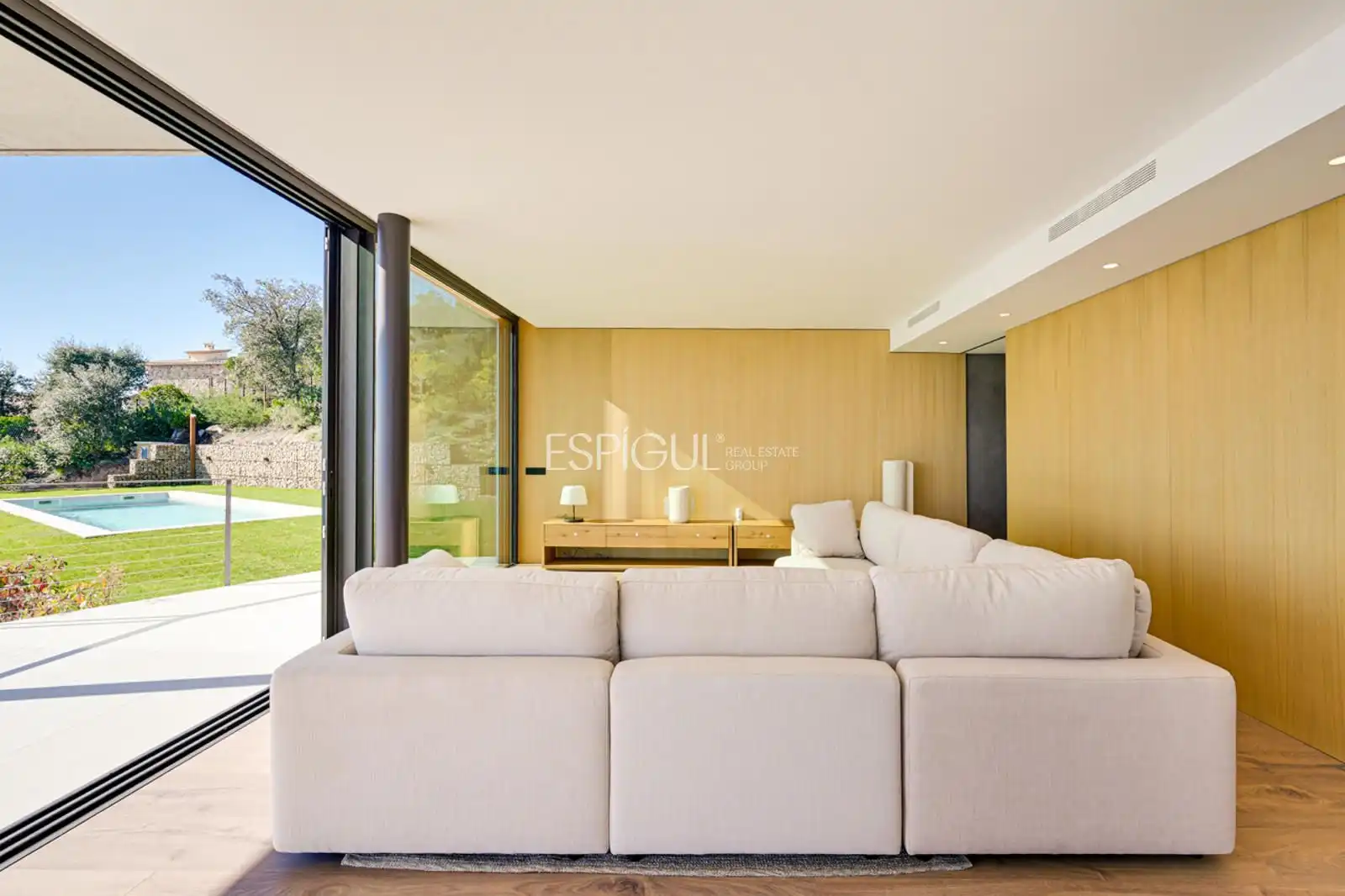 Sala d'estar de Casa o xalet en venda en Castell d'Aro, Platja d'Aro i s'Agaró amb Aire condicionat, Calefacció i Piscina