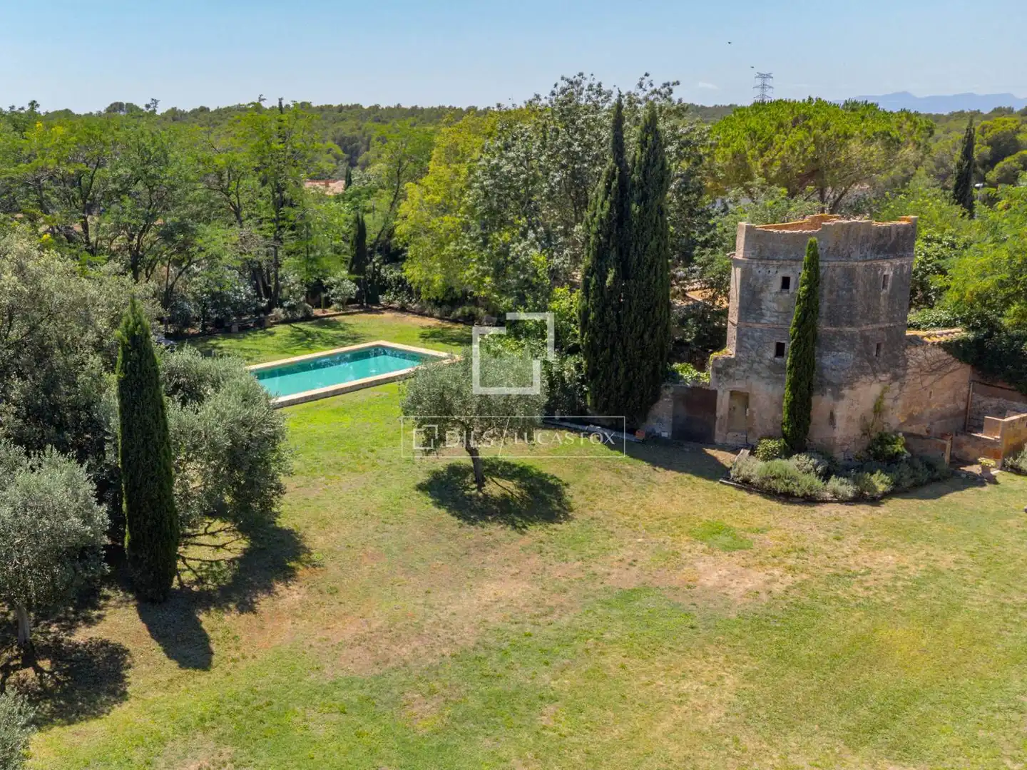 Finca rústica en venta en Garrigàs con Aire acondicionado, Calefacción y Jardín privado