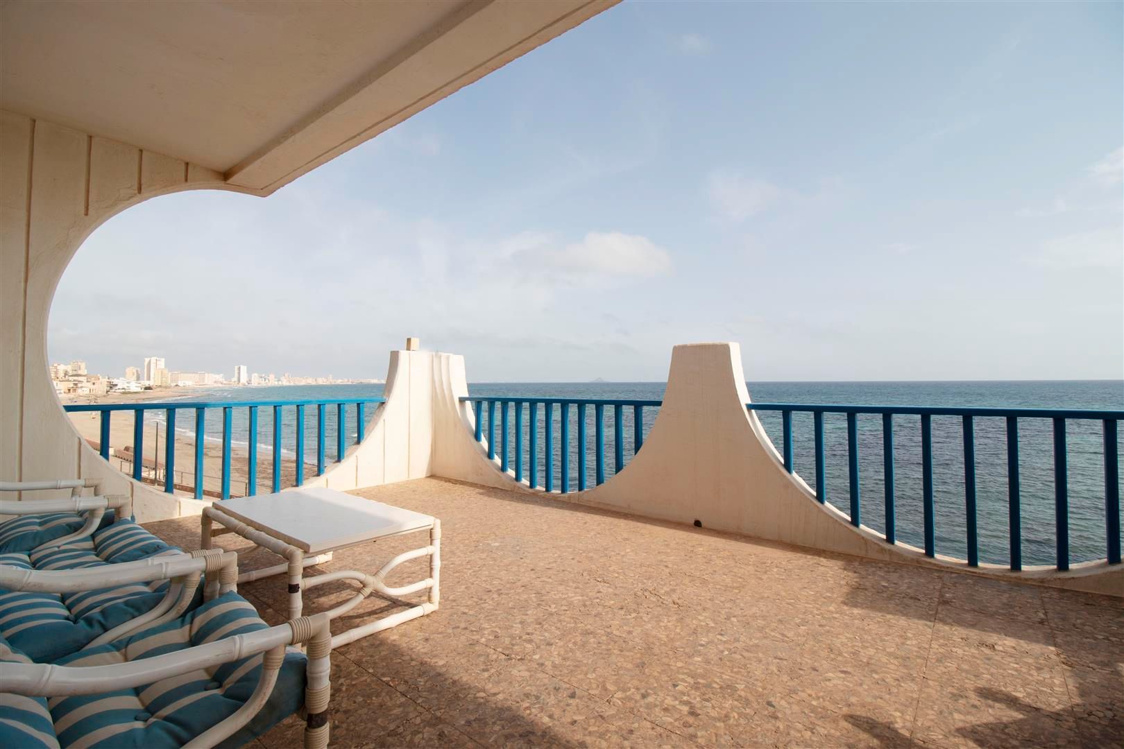 Bedroom of Flat for sale in Cartagena  with Terrace, Storage room and Oven