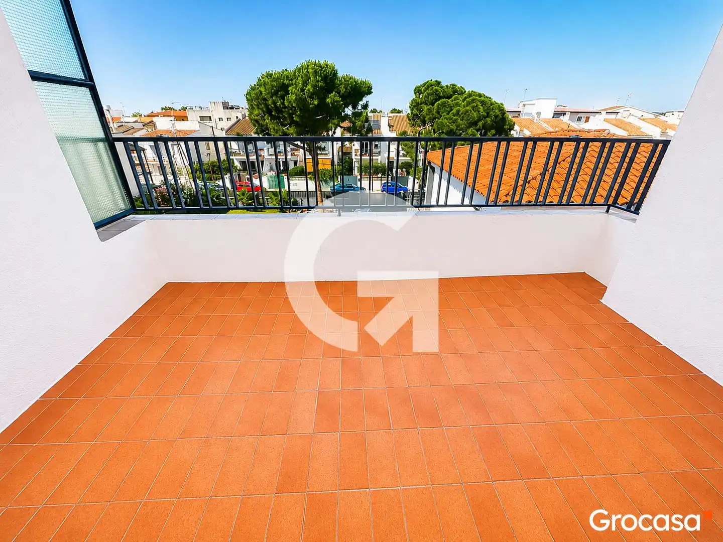 Terraza de Piso en venta en Cubelles con Aire acondicionado, Calefacción y Trastero