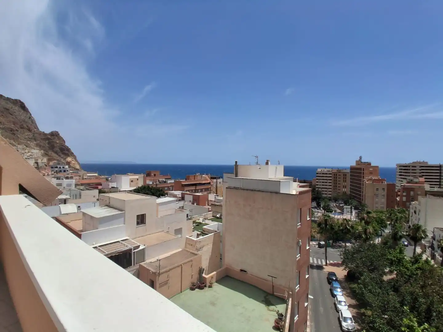Vista exterior de Àtic en venda en Roquetas de Mar