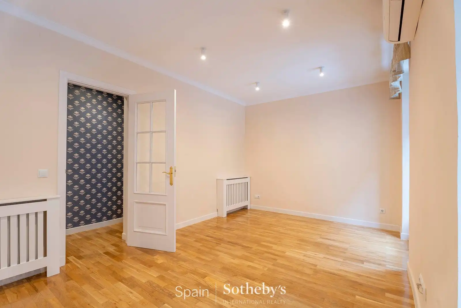 Apartament amb ascensor en venda a Calle de la Santísima Trinidad, imagen 11