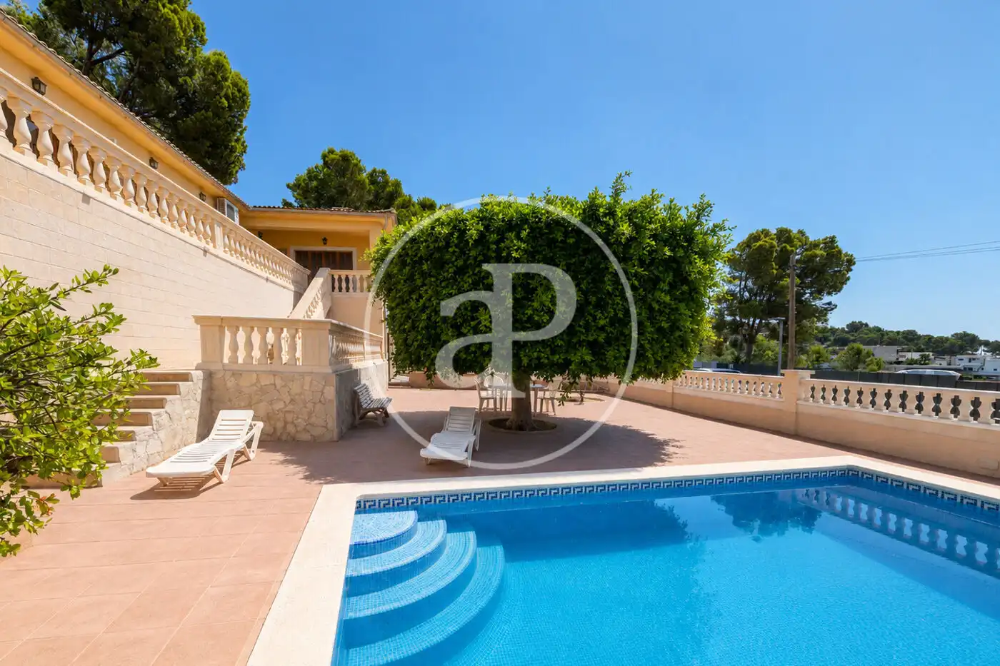 Piscina de Casa o xalet en venda en Calvià amb Aire condicionat, Calefacció i Jardí privat