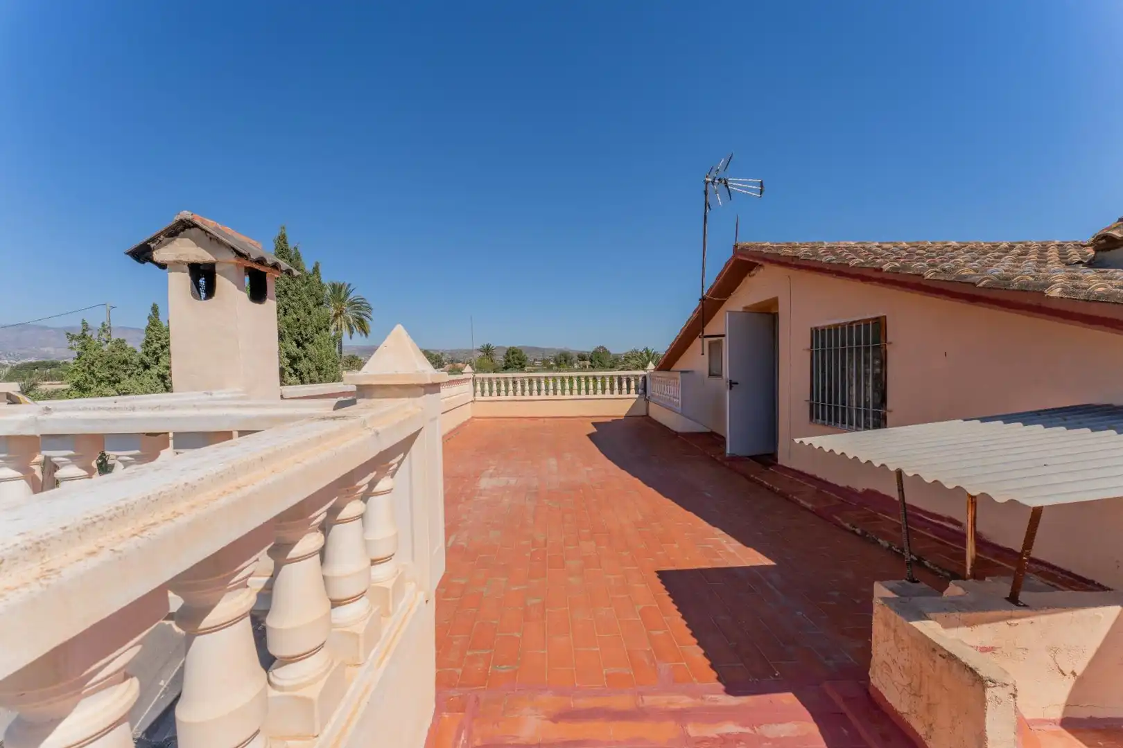 Terraza de Casa o chalet en venta en Elche / Elx con Aire acondicionado, Terraza y Piscina
