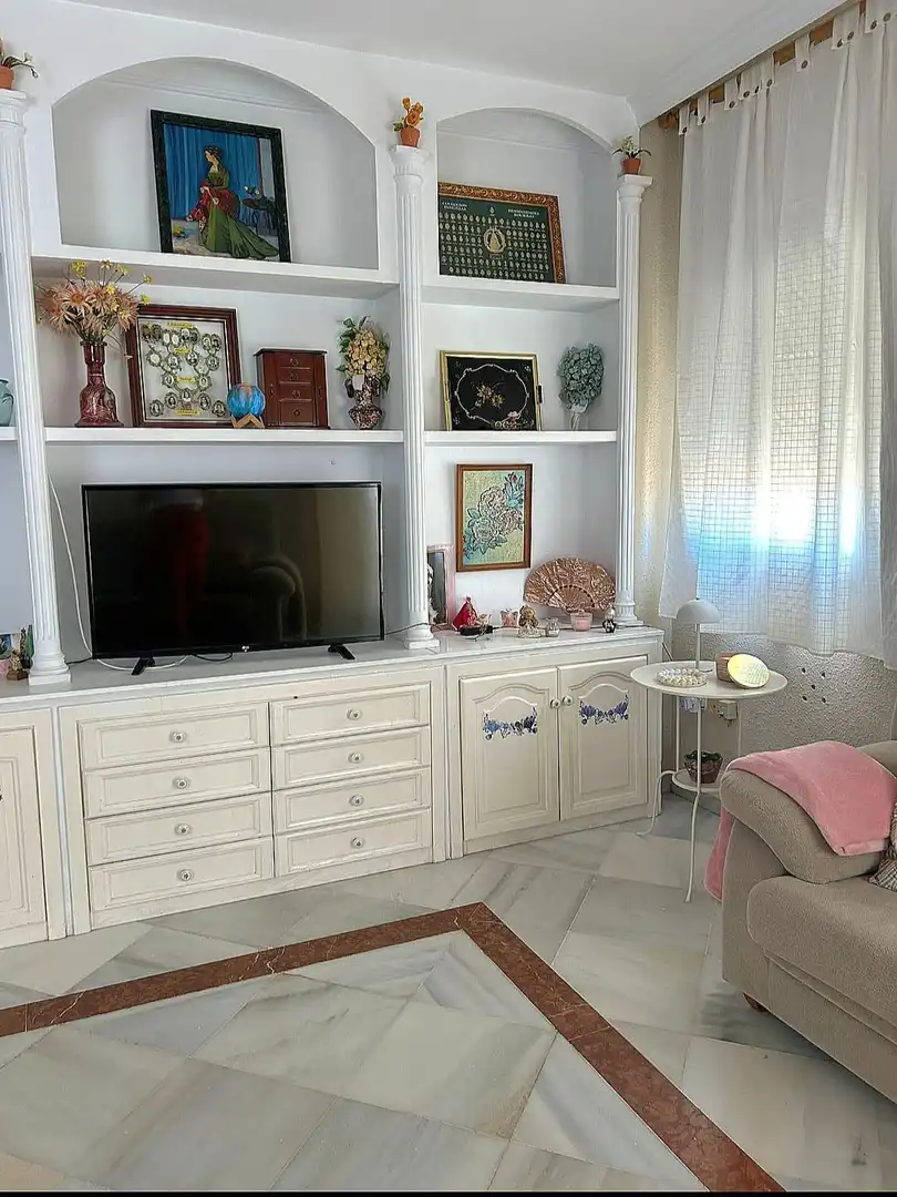 Living room of Houses for sale in Chiclana de la Frontera  with Air Conditioner and Storage room