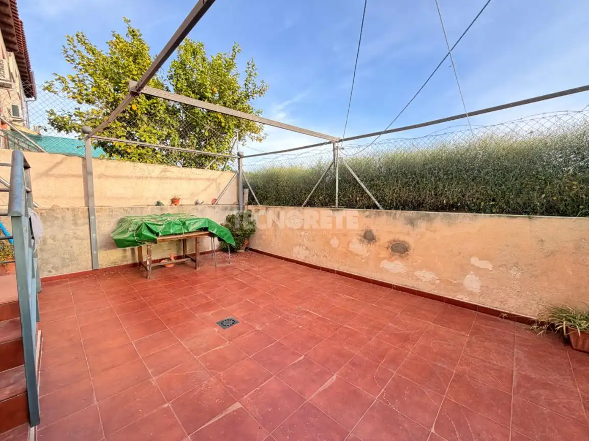 Terraza de Casa adosada en venta en Aldeanueva de Barbarroya con Aire acondicionado, Terraza y Amueblado