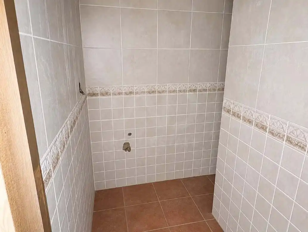 Bany de Local de lloguer en Silla